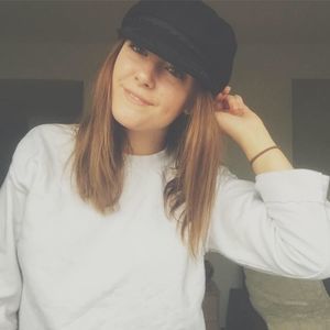 Meet your Posher, Leah